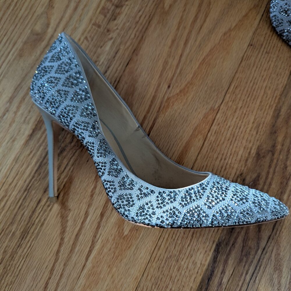 Imagine by Vince Camuto Olivier Rhinestone Pumps - Women's Size 9M - Stone - Picture 3 of 8